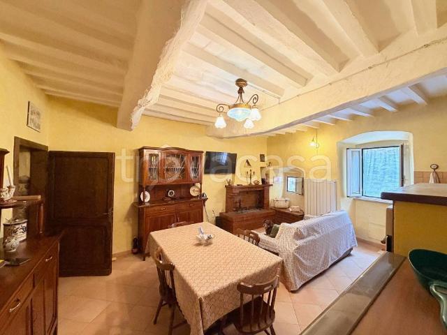Villa Indipendente in vendita a Gualdo Cattaneo, Umbria