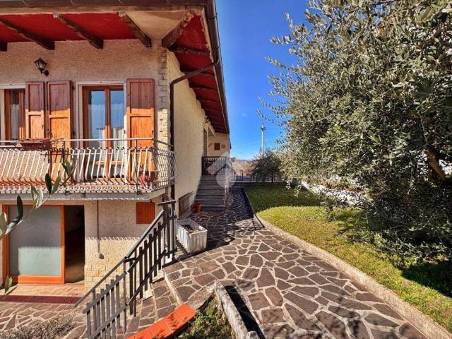 Villa Indipendente in vendita a Rasina, Gualdo Tadino