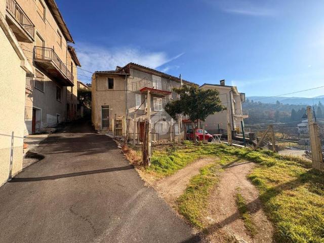 Villa Indipendente in vendita a Gualdo Tadino, Umbria
