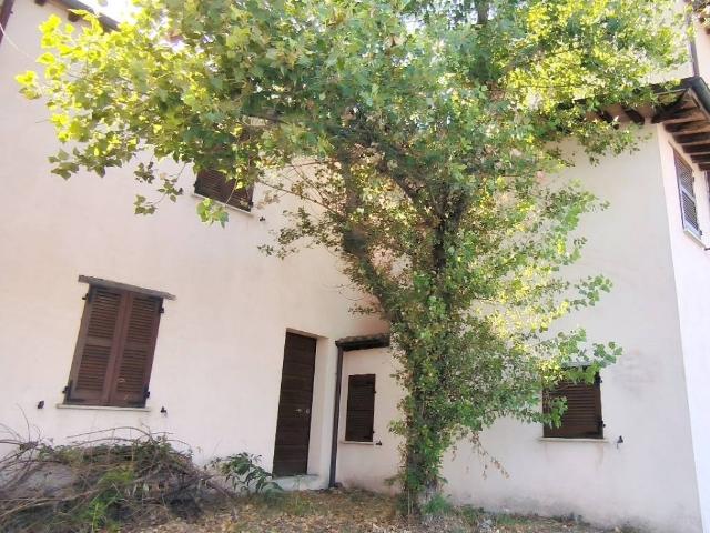 Villa Indipendente in vendita a Gualdo Tadino, Umbria