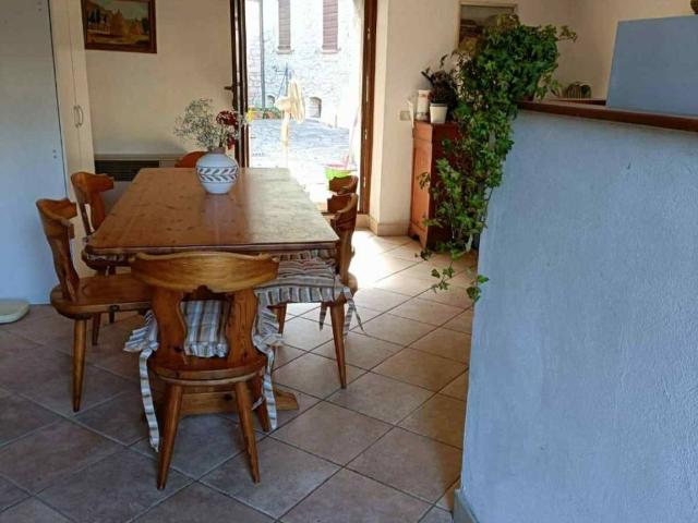 Villa Indipendente in vendita a Gualdo Tadino, Umbria