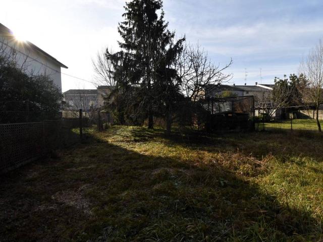 Villa Indipendente in vendita a Bassa Reggiana, Re