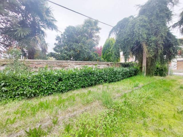 Villa Indipendente in vendita a Bassa Reggiana, Re