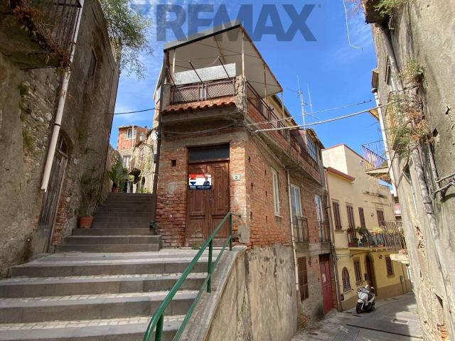 Villa Indipendente in vendita a Soccorso, Gualtieri Sicaminò