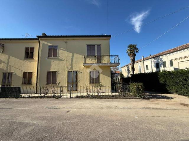 Villa Indipendente in vendita a Guarda Veneta, Veneto