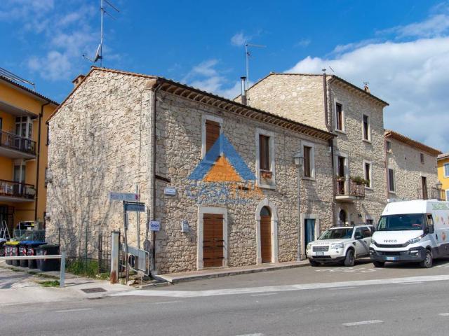 Villa Indipendente in vendita a Guardea, Umbria