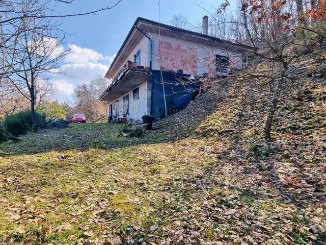 Villa Indipendente in vendita a Guardia Lombardi, Campania