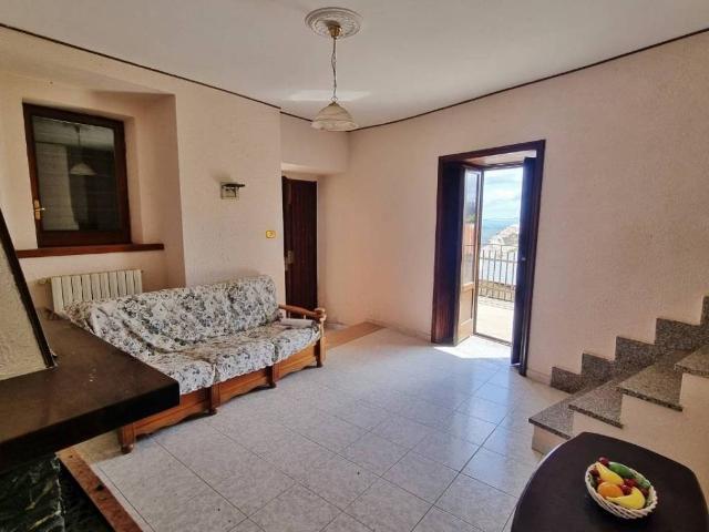 Villa Indipendente in vendita a Guardia Lombardi, Campania