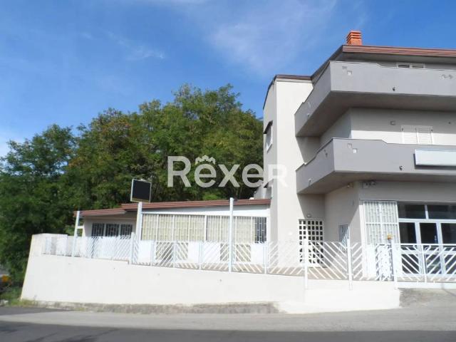Villa Indipendente in vendita a Guardia Sanframondi, Campania