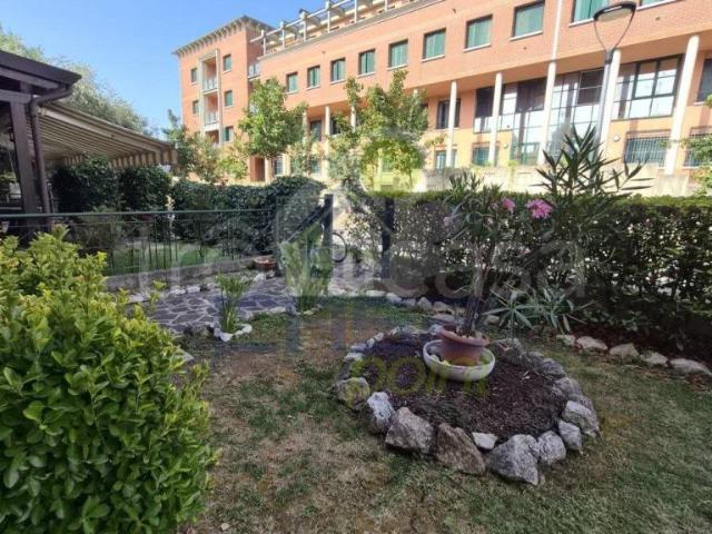 Villa Indipendente in vendita a Bassa Reggiana, Re