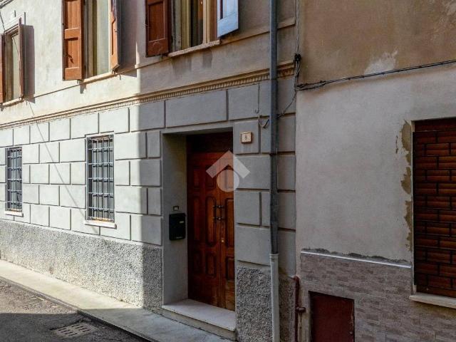 Villa Indipendente in vendita a Bassa Reggiana, Re