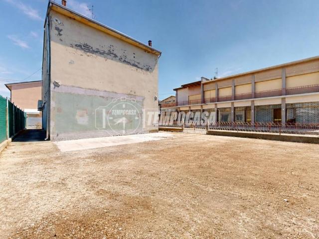 Villa Indipendente in vendita a Bassa Reggiana, Re