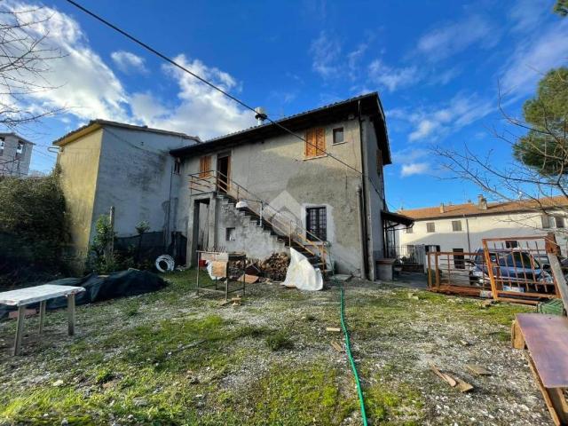 Villa Indipendente in vendita a Gubbio, Umbria