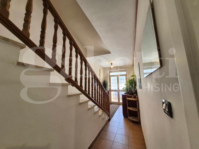 Villa Indipendente in vendita a Gubbio, Umbria