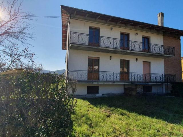 Villa Indipendente in vendita a Semonte Castello, Gubbio