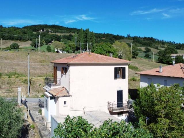 Villa Indipendente in vendita a Gubbio, Umbria