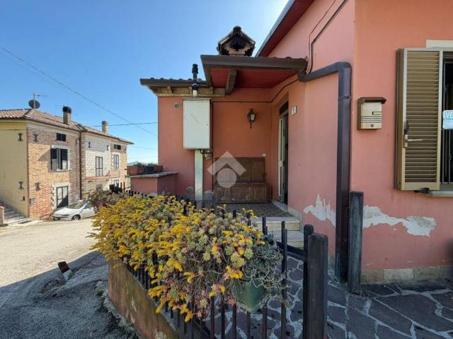Villa Indipendente in vendita a Gubbio, Umbria