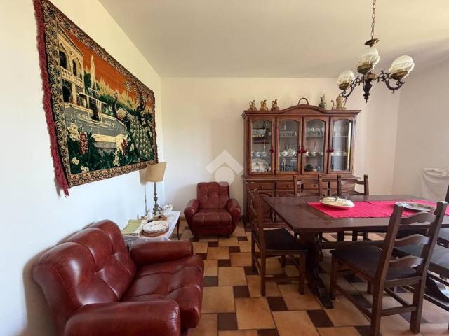 Villa Indipendente in vendita a Gubbio, Umbria