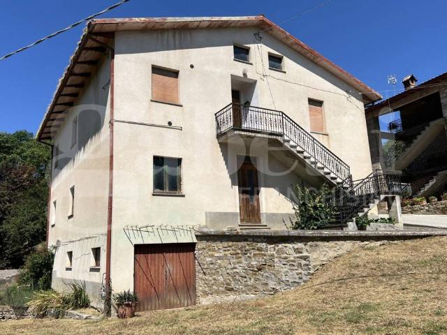 Villa Indipendente in vendita a Casamorcia-Raggio, Gubbio