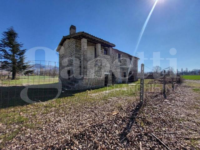 Villa Indipendente in vendita a Gubbio, Umbria