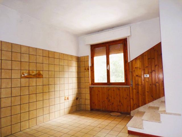 Villa Indipendente in vendita a Gubbio, Umbria