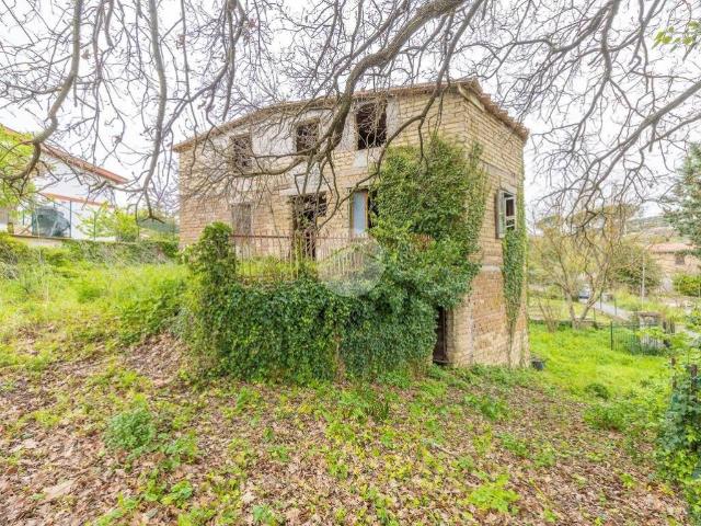 Villa Indipendente in vendita a Guidonia Montecelio, Roma Capitale