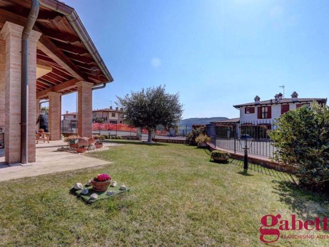 Villa Indipendente in vendita a Unione di comuni Terre di Castelli, Guiglia