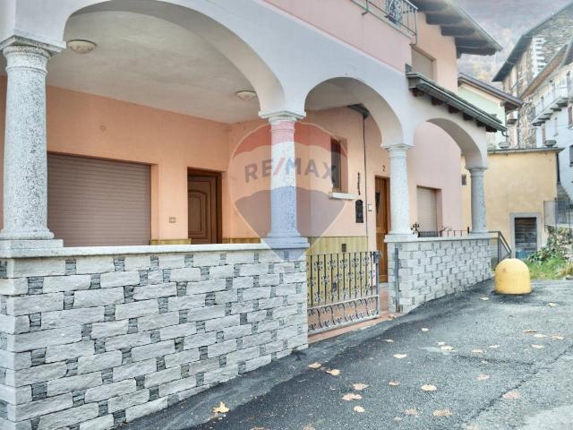 Villa Indipendente in vendita a Piemonte, Verbano-cusio-ossola