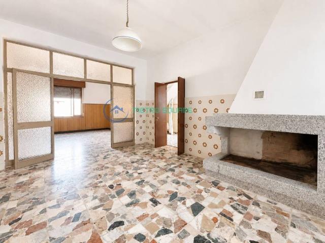 Villa Indipendente in vendita a Guspini, Sardigna/Sardegna