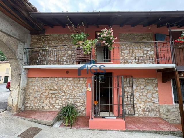 Villa Indipendente in vendita a Navezze, Gussago