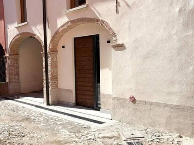Villa Indipendente in vendita a Casaglio, Gussago