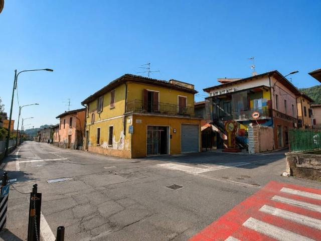 Villa Indipendente in vendita a Ronco, Gussago