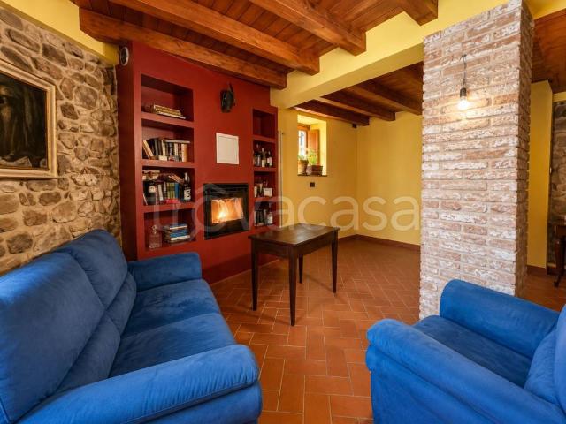 Villa Indipendente in vendita a Gussago, Lombardia