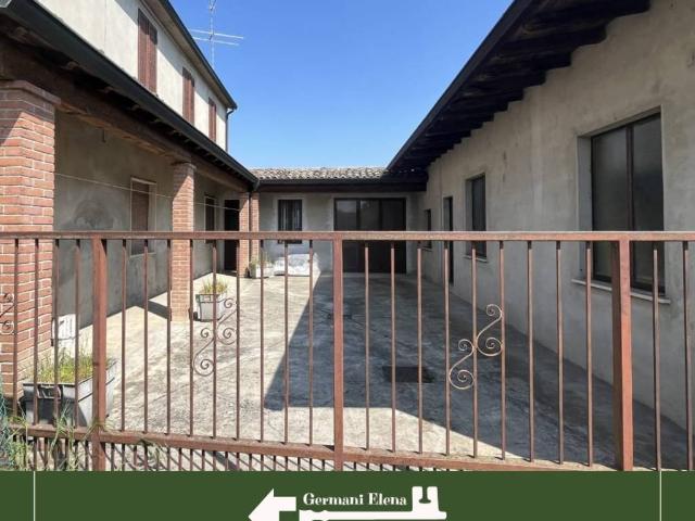 Villa Indipendente in vendita a Gussola, Lombardia