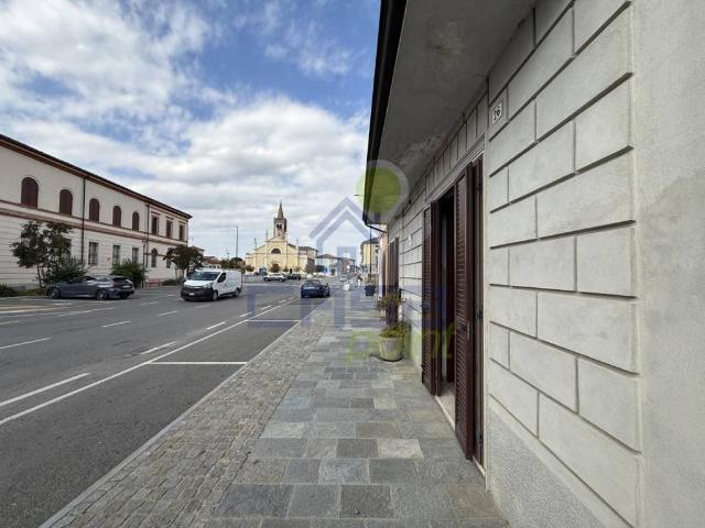 Villa Indipendente in vendita a Gussola, Cremona