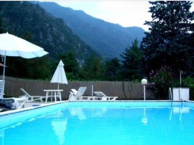 Villa Indipendente in vendita a Comunità montana della Valle Sabbia, Idro