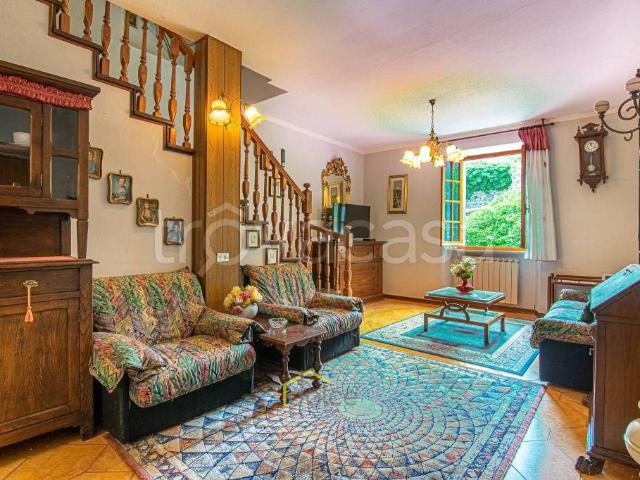 Villa Indipendente in vendita a Unione di comuni Montana Lunigiana, Bagnone