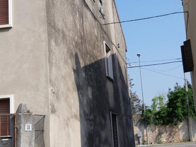 Villa Indipendente in vendita a Illasi, Veneto