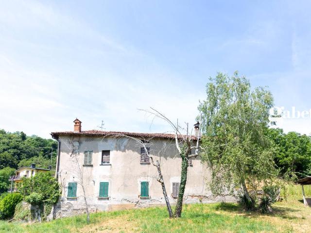 Villa Indipendente in vendita a Imbersago, Lombardia