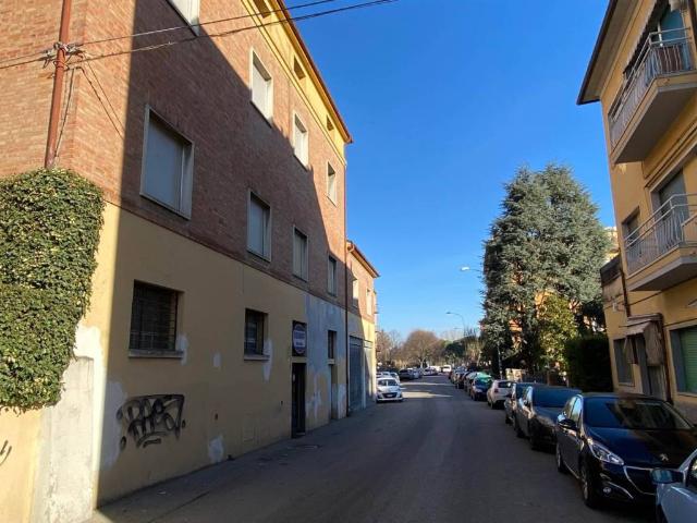 Villa Indipendente in vendita a Nuovo Circondario Imolese, Imola