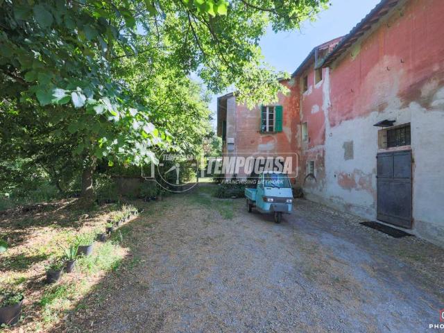 Villa Indipendente in vendita a Nuovo Circondario Imolese, Imola