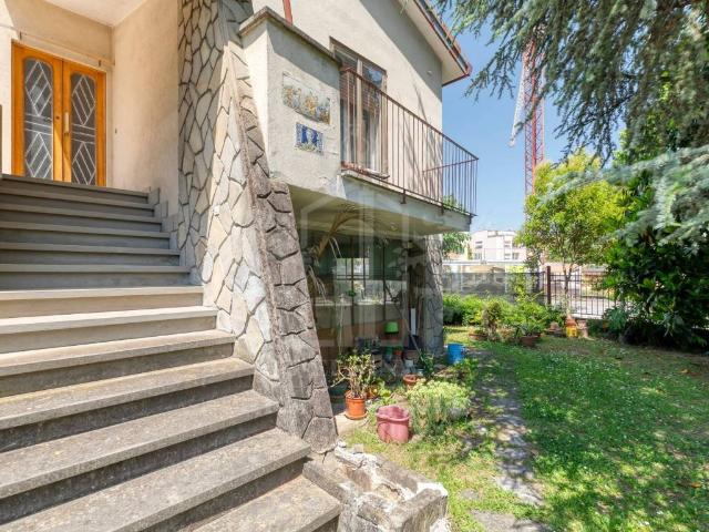 Villa Indipendente in vendita a Nuovo Circondario Imolese, Imola