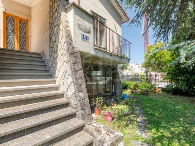 Villa Indipendente in vendita a Nuovo Circondario Imolese, Imola