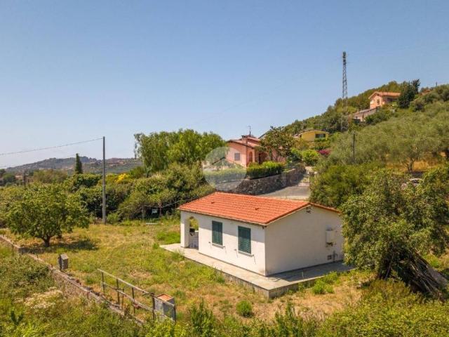 Villa Indipendente in vendita a Cantalupo, Imperia