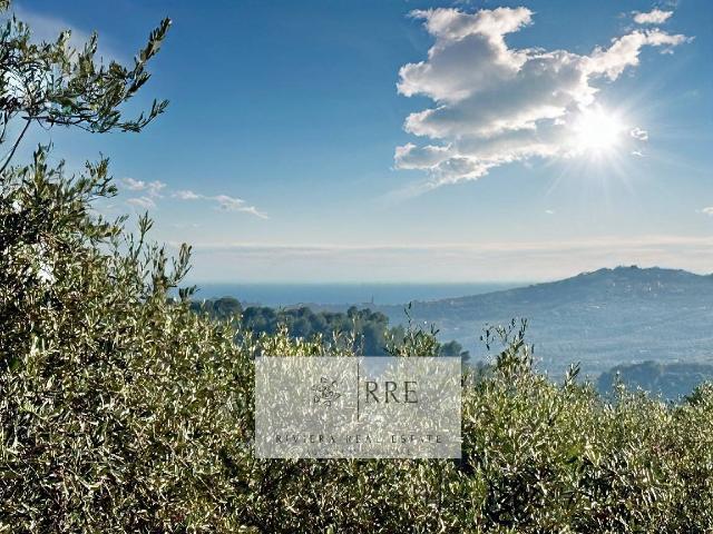 Villa Indipendente in vendita a Imperia, Liguria