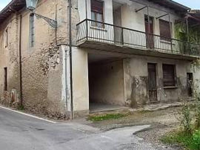 Villa Indipendente in vendita a Inarzo, Lombardia