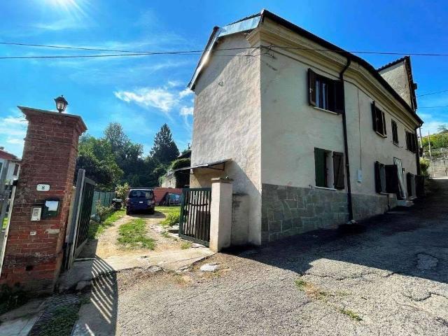 Villa Indipendente in vendita a Piemonte, Asti