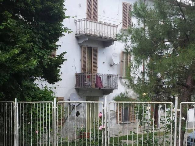 Villa Indipendente in vendita a Piemonte, Asti