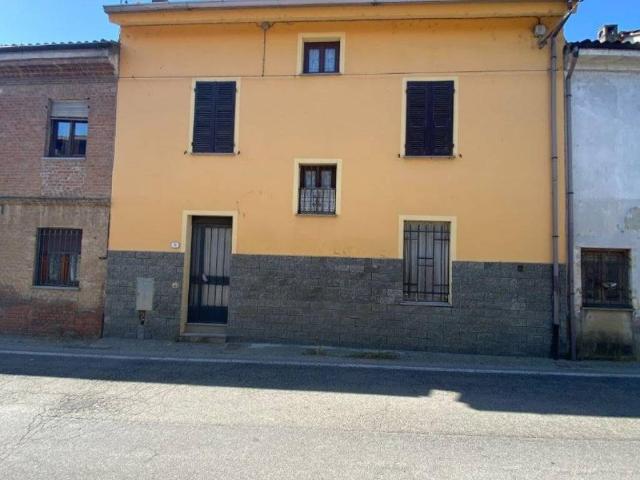 Villa Indipendente in vendita a Piemonte, Asti