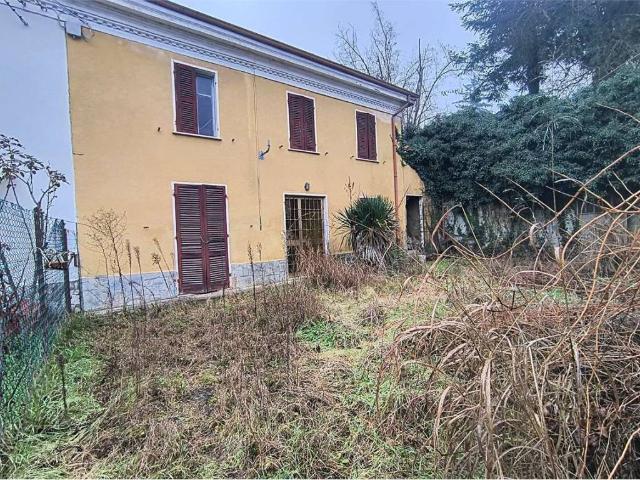 Villa Indipendente in vendita a Piemonte, Asti